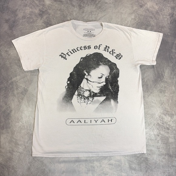 Aaliyah Other - Aaliyah T Shirt Unisex Medium White Princess of R&B Graphic Short Sleeve Tee